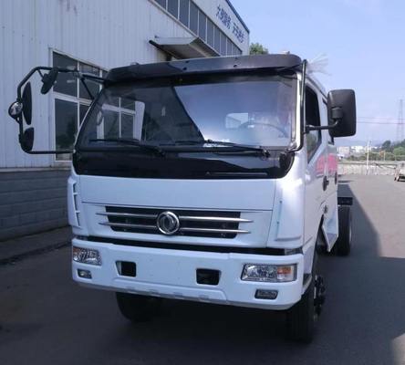 85KM/hディーゼル オフロード貨物トラック4x4の倍の列の塀の貨物トラック